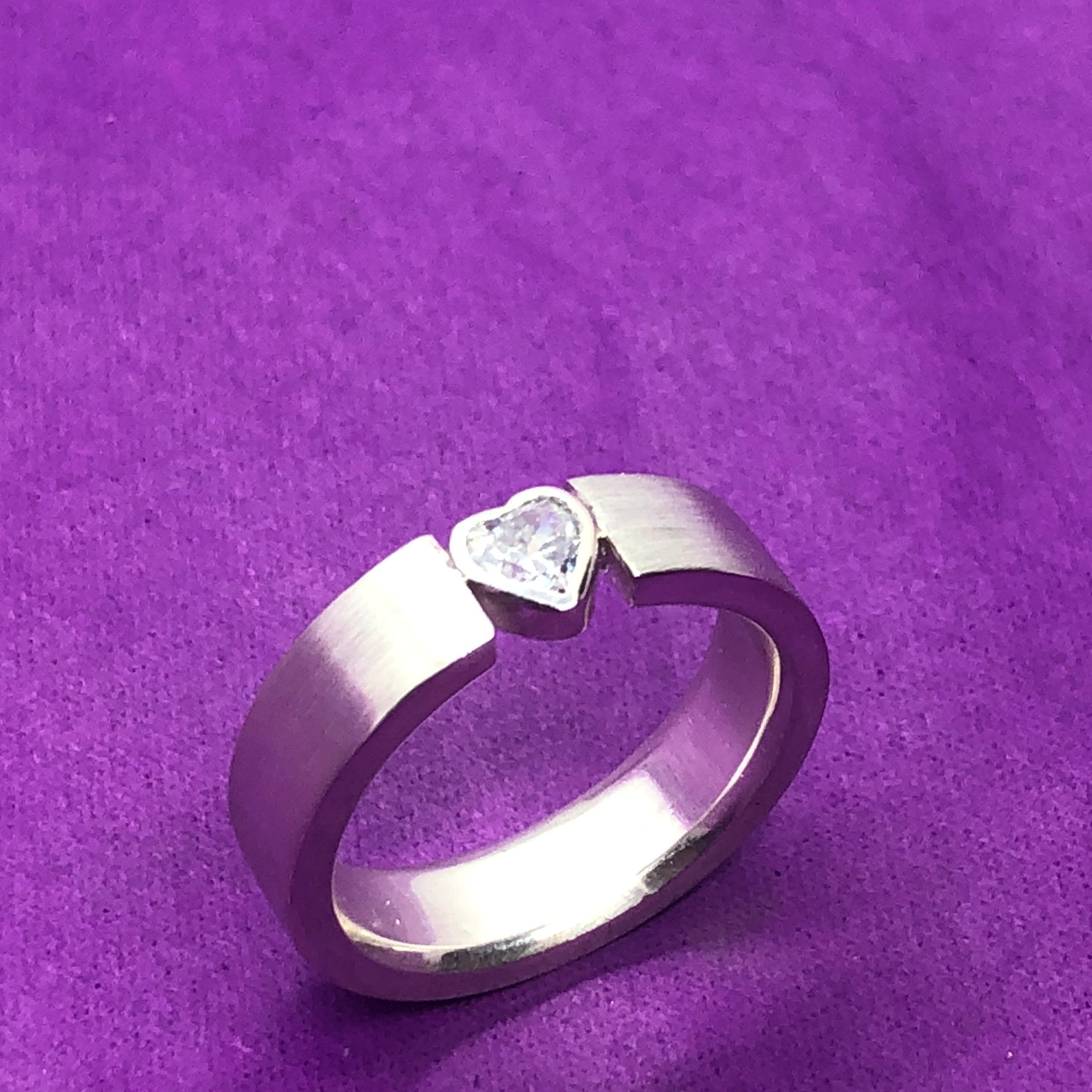 Hold my Heart met witte zirkonia